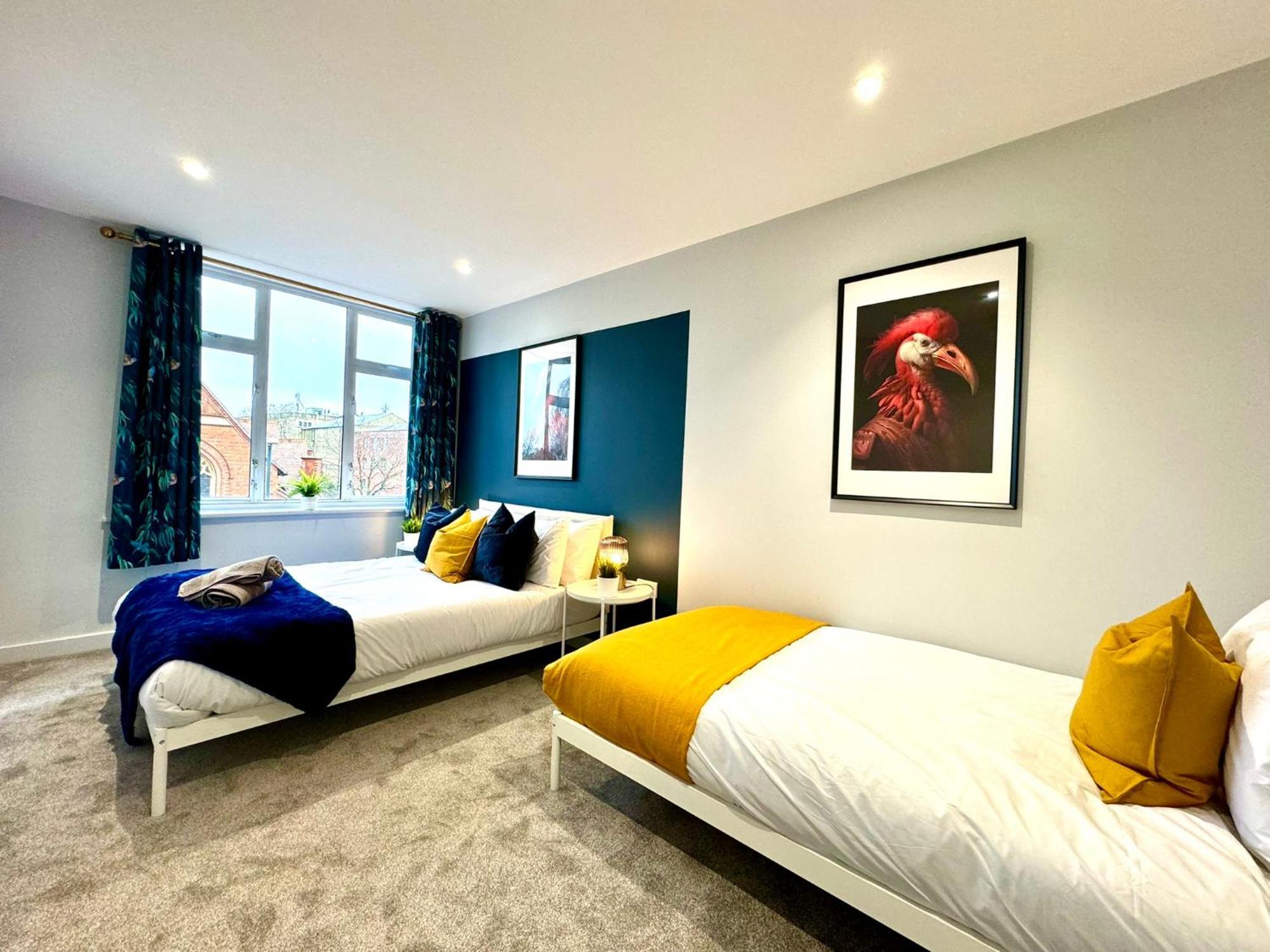 Amazing Large 3 Bedroom Apartment - Sleeps 8! Bournemouth Eksteriør bilde
