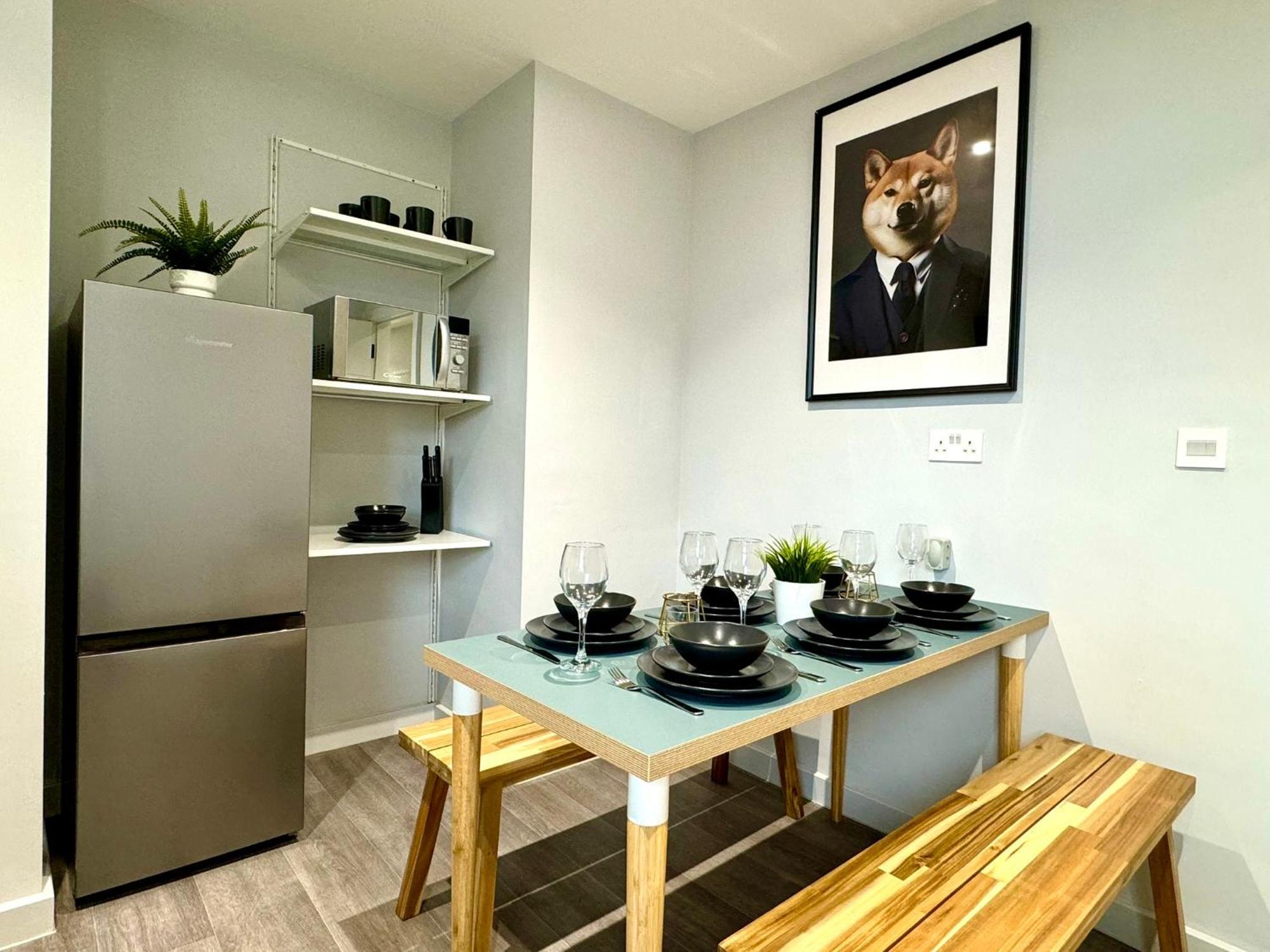 Amazing Large 3 Bedroom Apartment - Sleeps 8! Bournemouth Eksteriør bilde